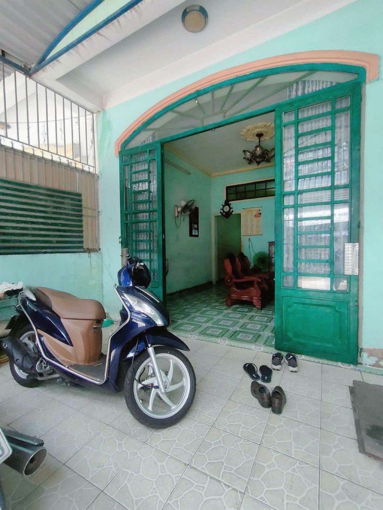 Bán nhà đường 7m thông 46m2-2tang Hiệp Thành 13 Q12 ,ngay chợ kd đa ngành - 4 tỷ nhỉnh 0932030061