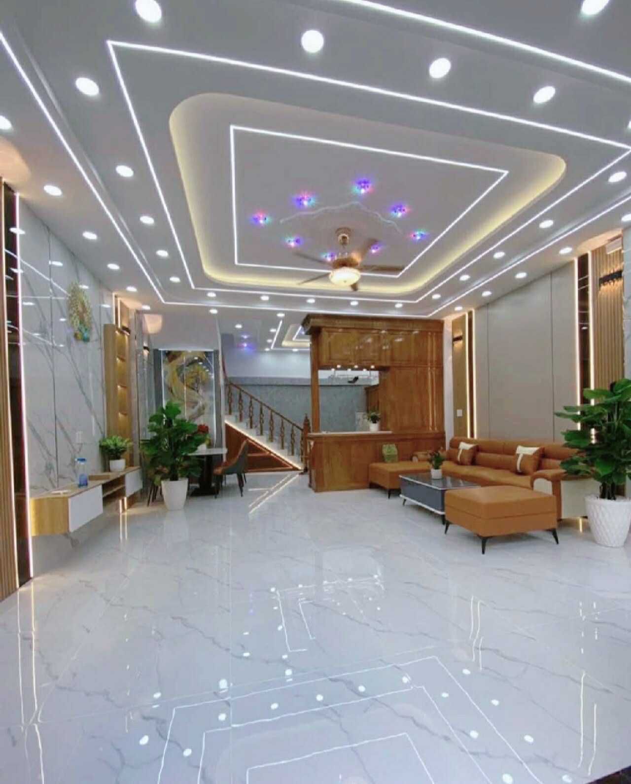 Bán nhà mt Hà Bổng Q12 , 55m2-2tang , liền kề Chợ Trung Chánh ,Kd đa ngành, 5 tỷ nhỉnh 0932030061