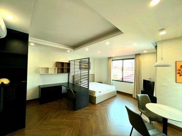Cho thuê nhà riêng Địa chỉ sn 51 Ngõ 97 Văn Cao - Ba Đình ở luôn