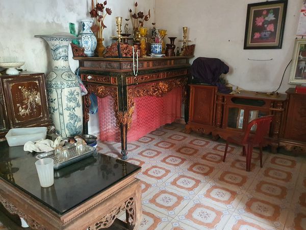 Cần cho thuê nhà mặt đất như hình Diện tích tổng 170m2 gồm sân, vườn, nhà ở Xóm đồi, La Phù