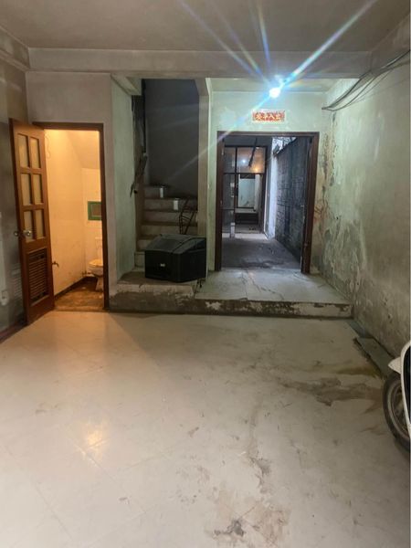 Chính chủ cho Thuê Nhà số **6,ngõ 48 Tạ Quang Bửu,Hai Bà Trưng,diện tích 120m,4 tầng giá 25 triệu.
