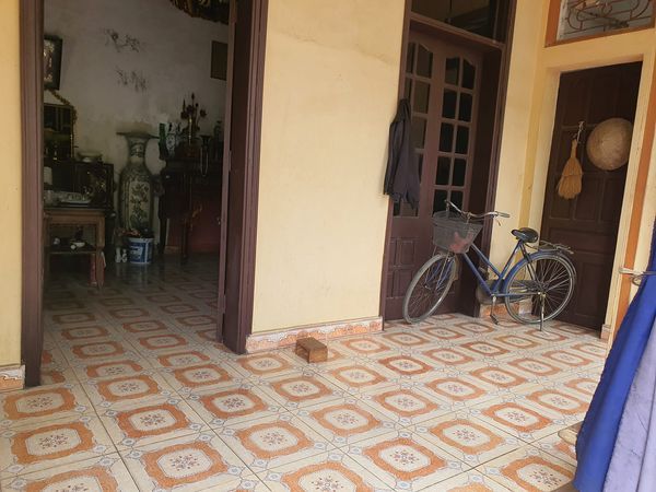 Cần cho thuê nhà mặt đất như hình Diện tích tổng 170m2 gồm sân, vườn, nhà ở Xóm đồi, La Phù
