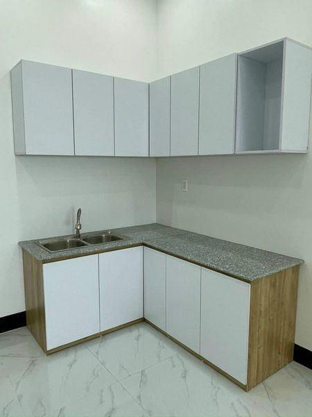 CHỦ NGỘP BÁN LỖ NHÀ ĐẸP KHU ĐIỆN NƯỚC Diện tích 5x20,9m , tổng Dt đất 104,5m2 ODT Hướng Tây Bắc