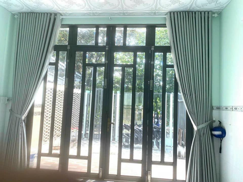 Bán nhà đẹp 1 lầu, đường cặp sông Cái Sao, Mỹ Thới, Long Xuyên.