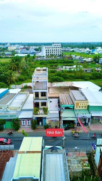 Bán Nhà Mặt Tiền Đường Nguyễn Văn Thoại, Tp Châu Đốc