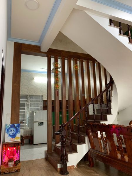 Cho thuê biệt thự mặt tiền rộng 215m2 gồm 1 trệt 1 lầu 4 phòng ngủ phường 4 Vũng Tàu!