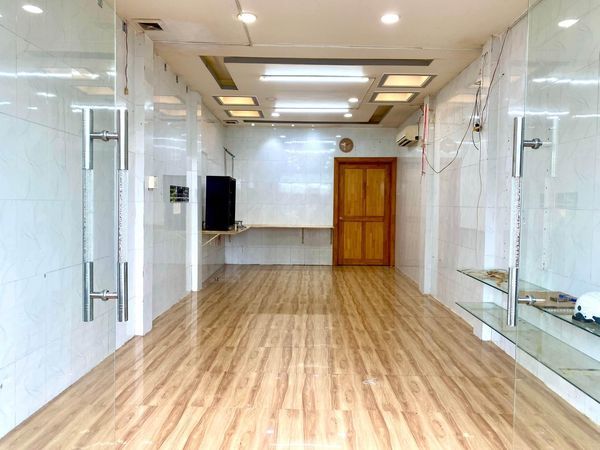 Bán Nhà Mặt Tiền Đường Nguyễn Văn Thoại, Tp Châu Đốc