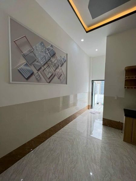 BÁN NHÀ CẤP 04 MỚI • Mới hoàn thiện, đường Mười Chức kdc Phường 05 tp Bạc Liêu.