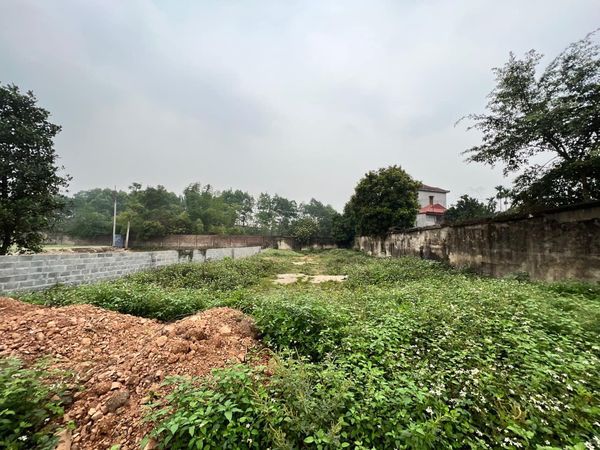 BÁN LÔ ĐẤT XÂY BIỆT THỰ HOẶC LÀM KHO XƯỞNG TẠI P TÂN LONG TP THÁI NGUYÊN