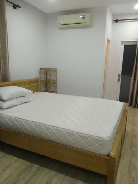 Cần cho thuê nhà 1 trệt 2 lầu đường Phan Chu Trinh phường 2 Vũng Tàu