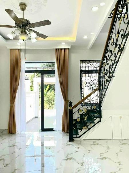 NHÀ TÂN CỔ ĐIỂN TRUNG TÂM PHÚ LỢI TDM CHỦ GIẢM 850TR BÁN LỖ