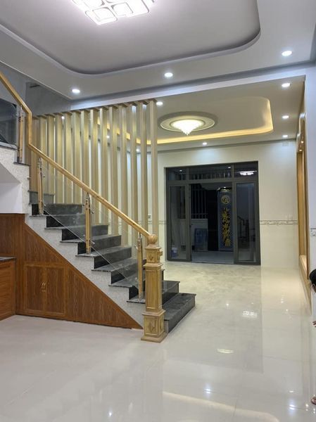 Nhà mới xây xong gần cổng chính lục quân tại Tam Phước Biên Hòa Đồng Nai.