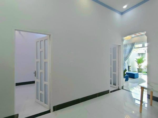 Cho thuê nhà C4 Nguyên Căn. Vị trí : kp3 - Gần Ủy Ban Phường. Trảng Dài