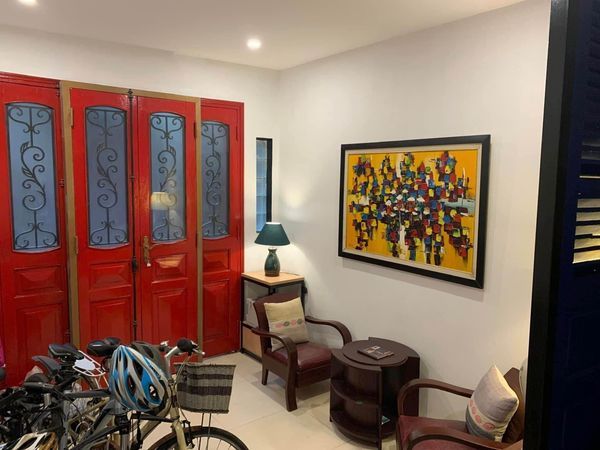 Mình cần cho thuê nhà 5 tầng nguyên căn 30m2 mặt đường to Thuỵ Khuê - Tây Hồ.