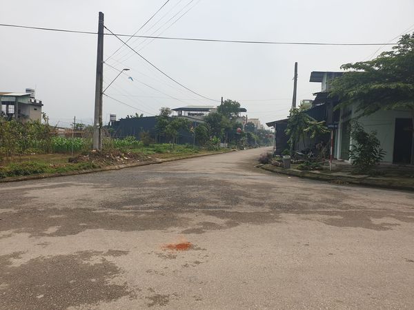 Bán đát giá 440 triệu như ảnh Diện tích 100m2 full thổ cư tt thị trấn huyện Hoài Đức
