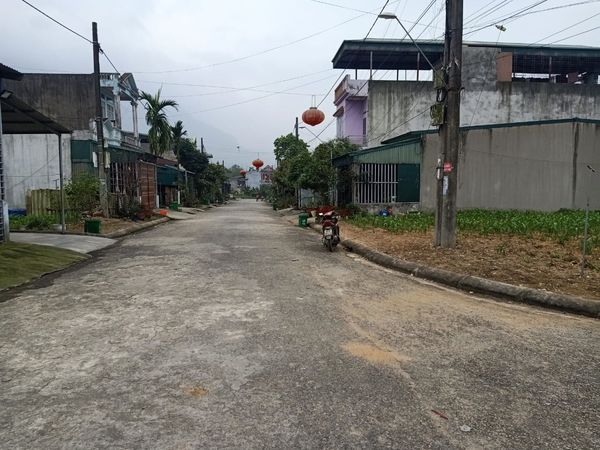 Bán đát giá 440 triệu như ảnh Diện tích 100m2 full thổ cư tt thị trấn huyện Hoài Đức