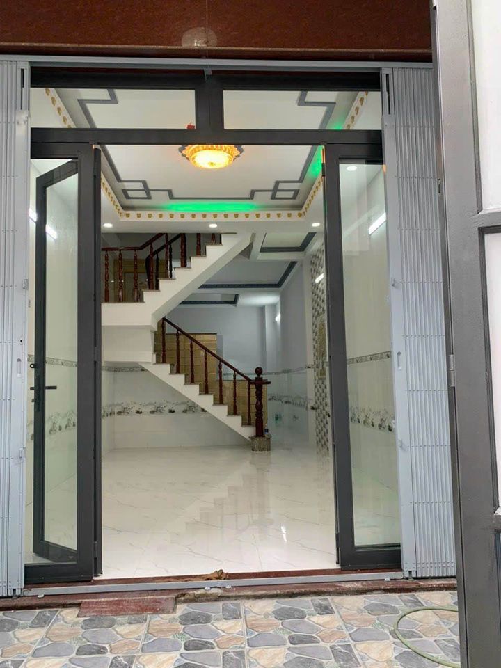 Bán nhà hướng Tây đường Phú Định P16 Q8; gần trường học, cách Đại Lộ Võ Văn Kiệt chỉ 500m