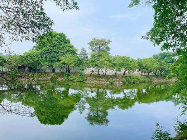 Chủ sang Mỹ định cư nên cần bán BIỆT THỰ NHÀ VƯỜN XỨNG TẦM ĐẲNG CẤP-Cách Sân golf Sky Lake 500m