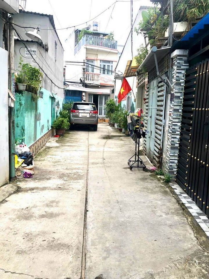 Bán nhà hướng Tây đường Phú Định P16 Q8; gần trường học, cách Đại Lộ Võ Văn Kiệt chỉ 500m