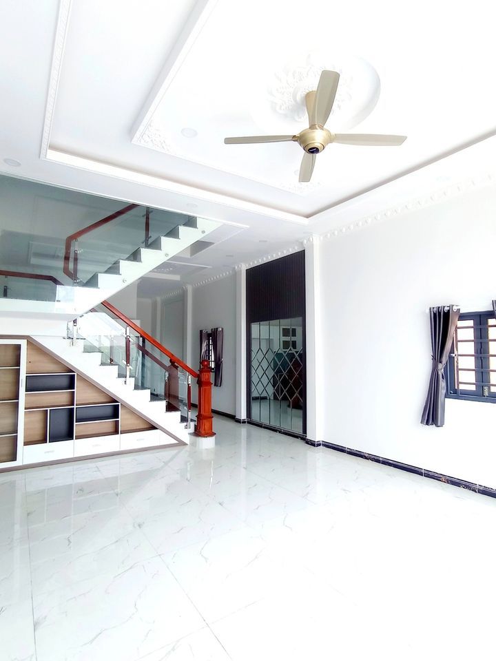 Cần thanh lí gấp căn nhà shr gần Bệnh Viện H.Bình Chánh - đường Nguyễn Hữu Trí