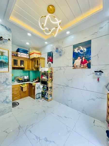 cần bán căn nhà địa chỉ 237/22/16 Phạm Văn Chiêu P14 GV HCM