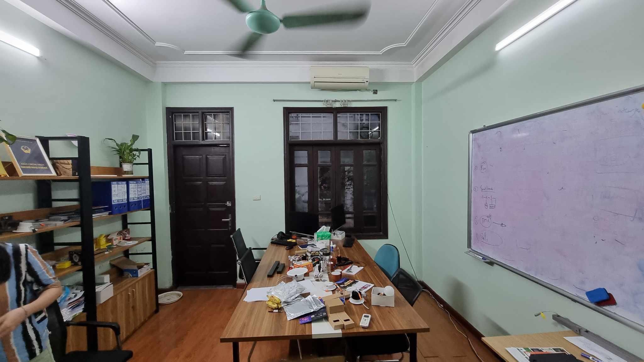Cho thuê nhà nguyên căn ngõ 73 Nguyễn Trãi
