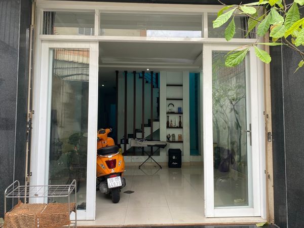 Cho thuê nhà hẻm nguyên căn, full nội thất , địa chỉ: Nguyễn Oanh, phường 17, Gò Vấp.