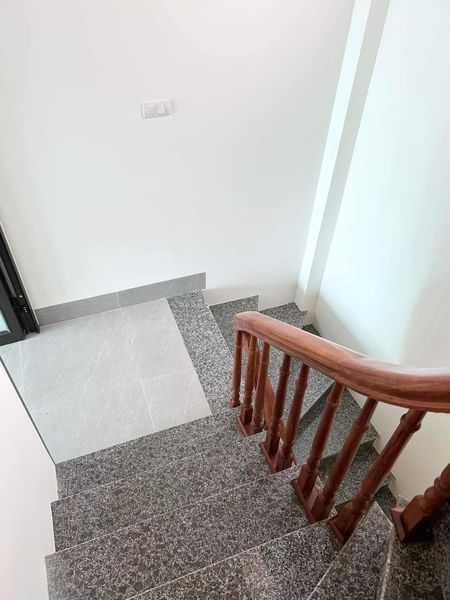 VỊ TRÍ VÀNG BÁN NHÀ DI TRẠCH - HOÀI ĐỨC - SÁT ĐƯỜNG 3.5 - NHÀ MỚI - 5 TẦNG - 34M2 - GIÁ NHỈNH 3 TỶ