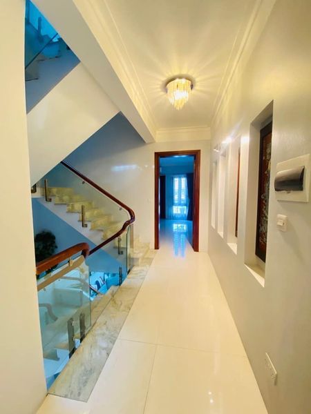 CHỦ SANG ÚC ĐỊNH CƯ - BÁN NHANH MẶT PHỐ NGỌC THUỴ - LONG BIÊN - HÀ NỘI