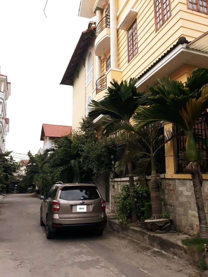 BIỆT THỰ 2 MẶT TIỀN -LÔ GÓC- KHU PHỐ TÂY- THẢO ĐIỀN -20 TỶ