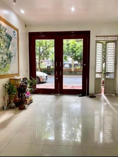 Chính chủ cần bán căn nhà 4 tầng mặt phố Huỳnh Thúc Kháng phường Thanh Bình TP Hải Dương
