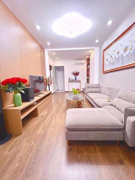 CẦN /BÁN /NHÀ GẤP PHỐ ĐÀO TẤN QUẬN BA ĐÌNH 40m × 5 TẦNG GIÀ 4.8 TỶ