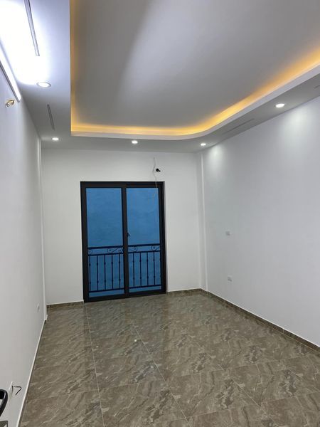 GIẢM SỐC BÁN TRƯỚC TẾT 3,25 ĐÔNG THIÊN,VĨNH HƯNG - NHÀ MỚI KÍNH CONG.
