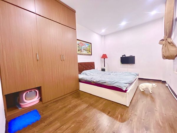 CẦN /BÁN /NHÀ GẤP PHỐ ĐÀO TẤN QUẬN BA ĐÌNH 40m × 5 TẦNG GIÀ 4.8 TỶ
