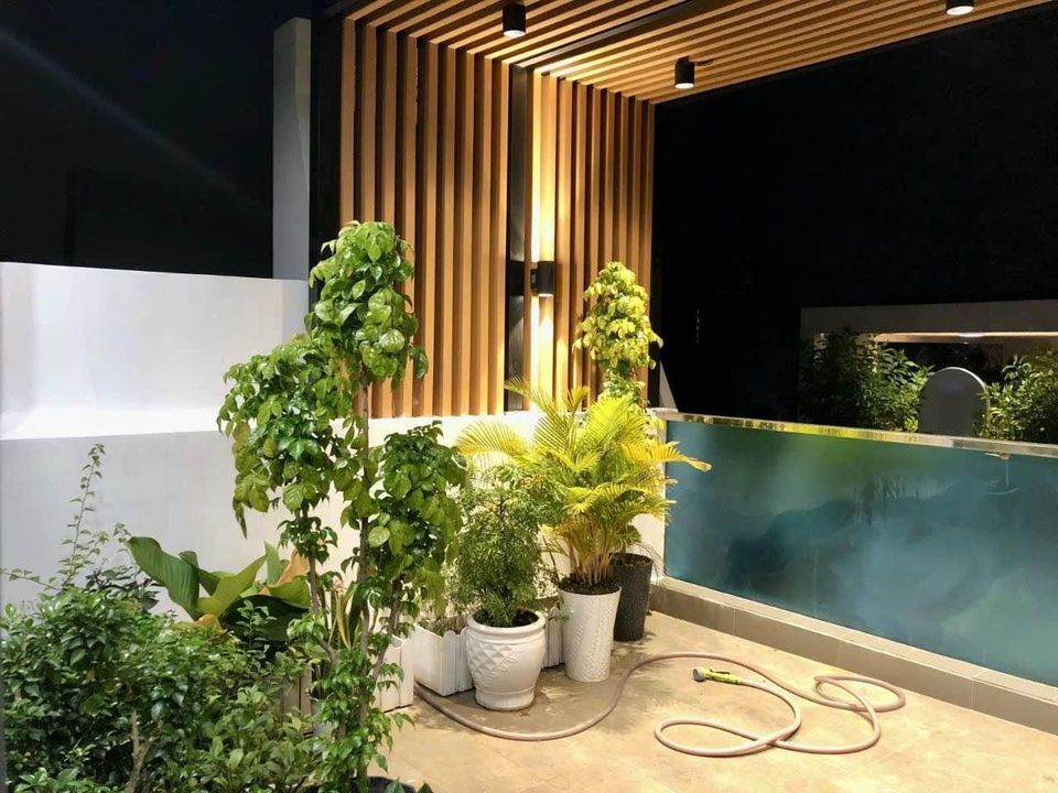BIỆT THỰ Q12, TOA LẠC TÂN CHÁNH HIỆP XA HOA, SANG TRỌNG QUÝ PHÁI THIẾT KẾ ĐA CÔNG NĂNG 100m2 4 Tầng