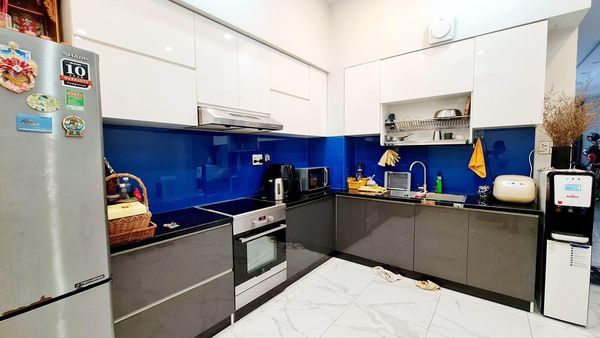 NHÀ MỚI XÂY MỚI TINH QUẬN 7- 3 TẦNG - 5x15M - KẾ HẺM XE HƠI CẠNH QUẬN 4 - NHỈNH 7 TỶ