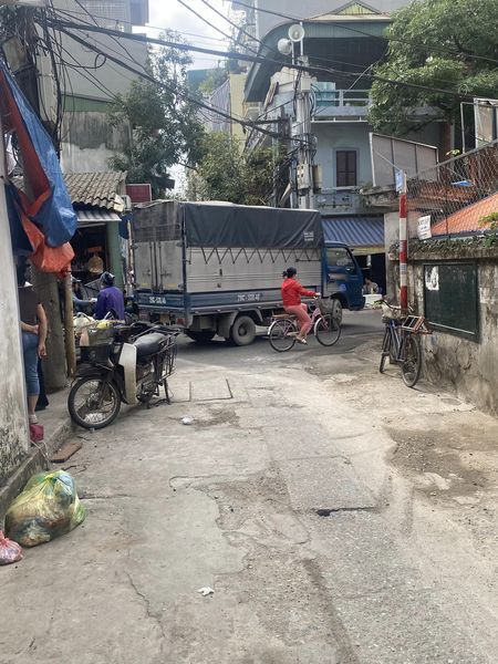 Bán Nhà phân lô đền lừ 1 Ngõ trước nhà 2,5 m Cách ô tô tải 15 m