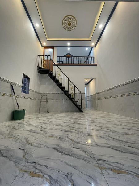 chủ nhà 40 tuổi cần tiền cưới vợ / bán gấp căn nhà. - Mua bán ccvb. Quy hoạch , dân cư hiện hữu.
