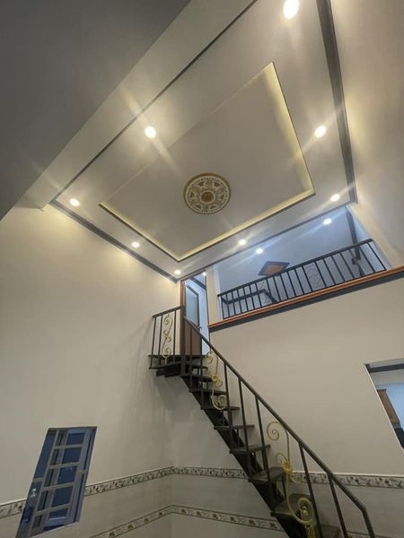 chủ nhà 40 tuổi cần tiền cưới vợ / bán gấp căn nhà. - Mua bán ccvb. Quy hoạch , dân cư hiện hữu.