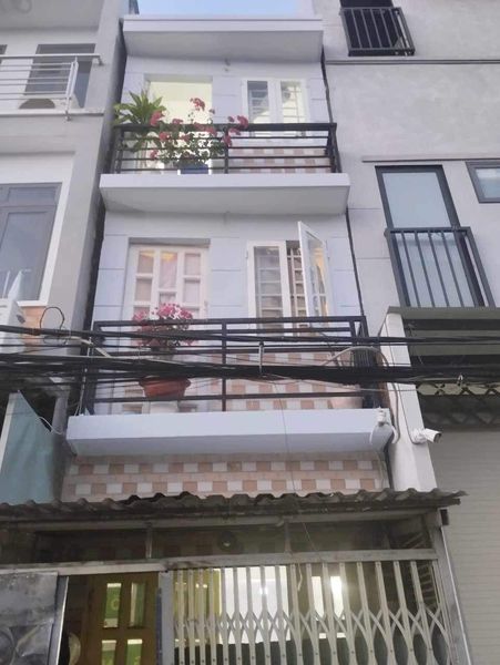 NHÀ ĐẸP TÂN MỸ QUẬN 7 HẺM 1/ - 3 TẦNG ĐÚC- ĐANG CHO THUÊ 6,5TR/TH. GIÁ CHỈ 2TỶ95