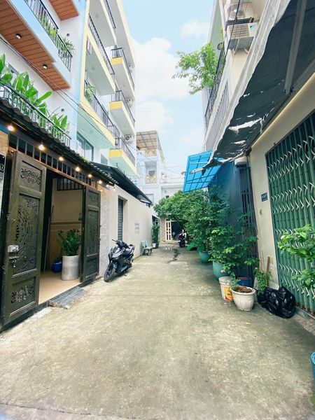 Cần bán gấp nhà 304 Tân Kỳ Tân Quý, Sơn kỳ, Q. Tân Phú
