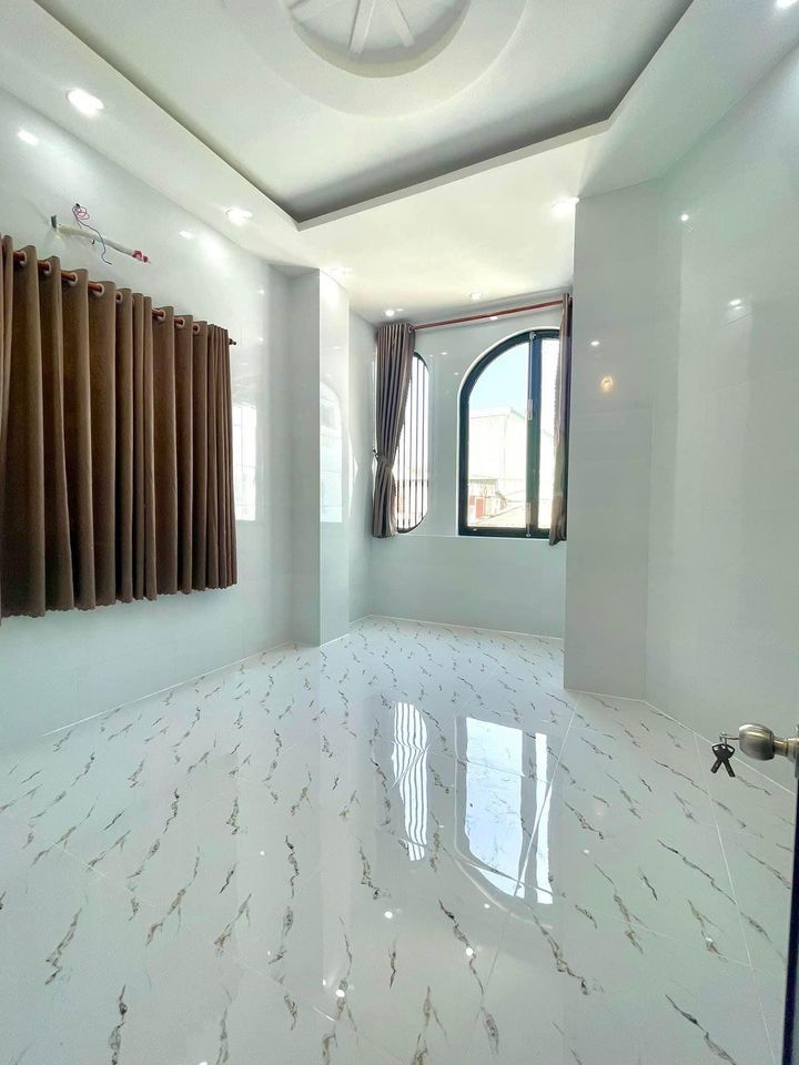 Giảm mạnh 400 triệu - Chính chủ cần bán nhà mới tại Mỹ Xuyên tặng Full Nội Thất