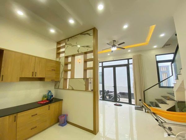 CHỦ NGỘP BANK - BÁN GẤP NHÀ Trần Cao Vân, thông Phan Bội Châu, Bình Khánh
