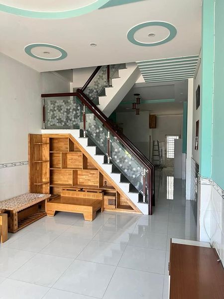 Nhà bán Bình Đức 01, đối diện chợ Trà Ôn. Khu dân cư an ninh, trật tự. Gần văn phòng khóm Bình Đức
