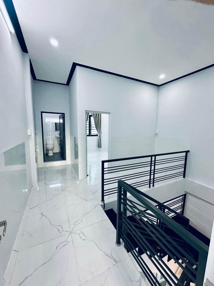 Bán nhà 1 lầu đường Ngô Lợi, gần đường Quản Cơ Thành, P Bình Khánh.