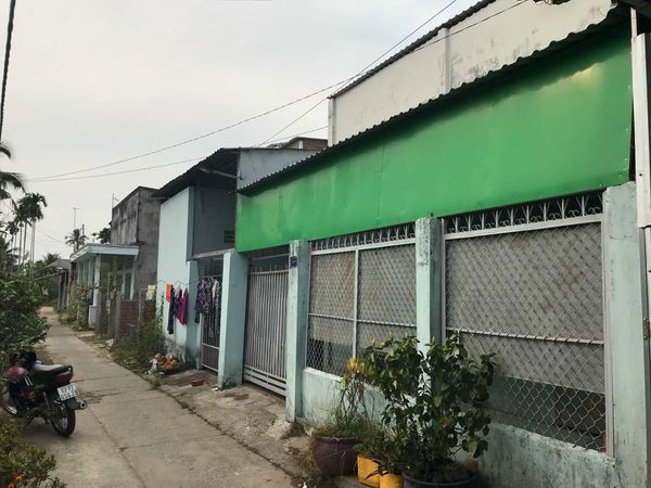 Chủ cần bán dãy nhà trọ 6 phòng thuộc phường 8 thành phố bến tre hiện đang cho thuê 700k/1 phòng