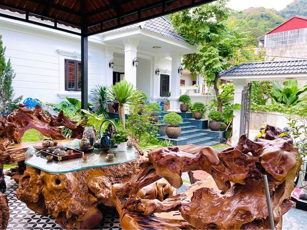 Ngôi Nhà Vườn Độc Đáo - Sống Đẳng Cấp với Kiến Trúc Hiện Đại và Trải Nghiệm Sự Khác Biệt Chiềng Lề