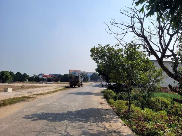 bên em còn 3 lô tại khu dân cư mới thiện phiến tiên lữ Hưng yên