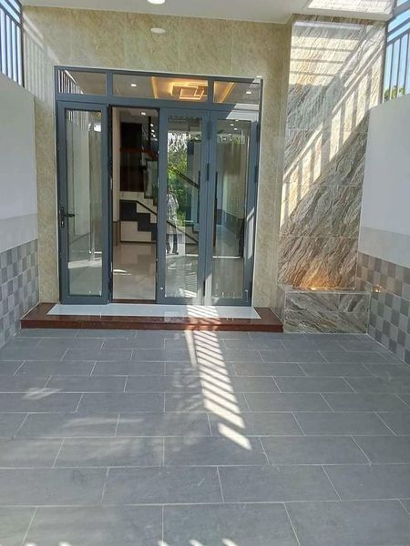 Bán nhà mới xây xong 1 trệt 2 lầu đường Trần Thị Viên (19B cũ) kdc Tràng An phường 7 tp Bạc Liêu