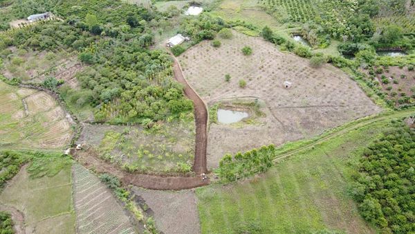 Mình có lô đất cần bán. Nằm cách QL29 chỉ 100m. Tọa lạc tại: Ea Dăh - Krong Năng - Daklak.